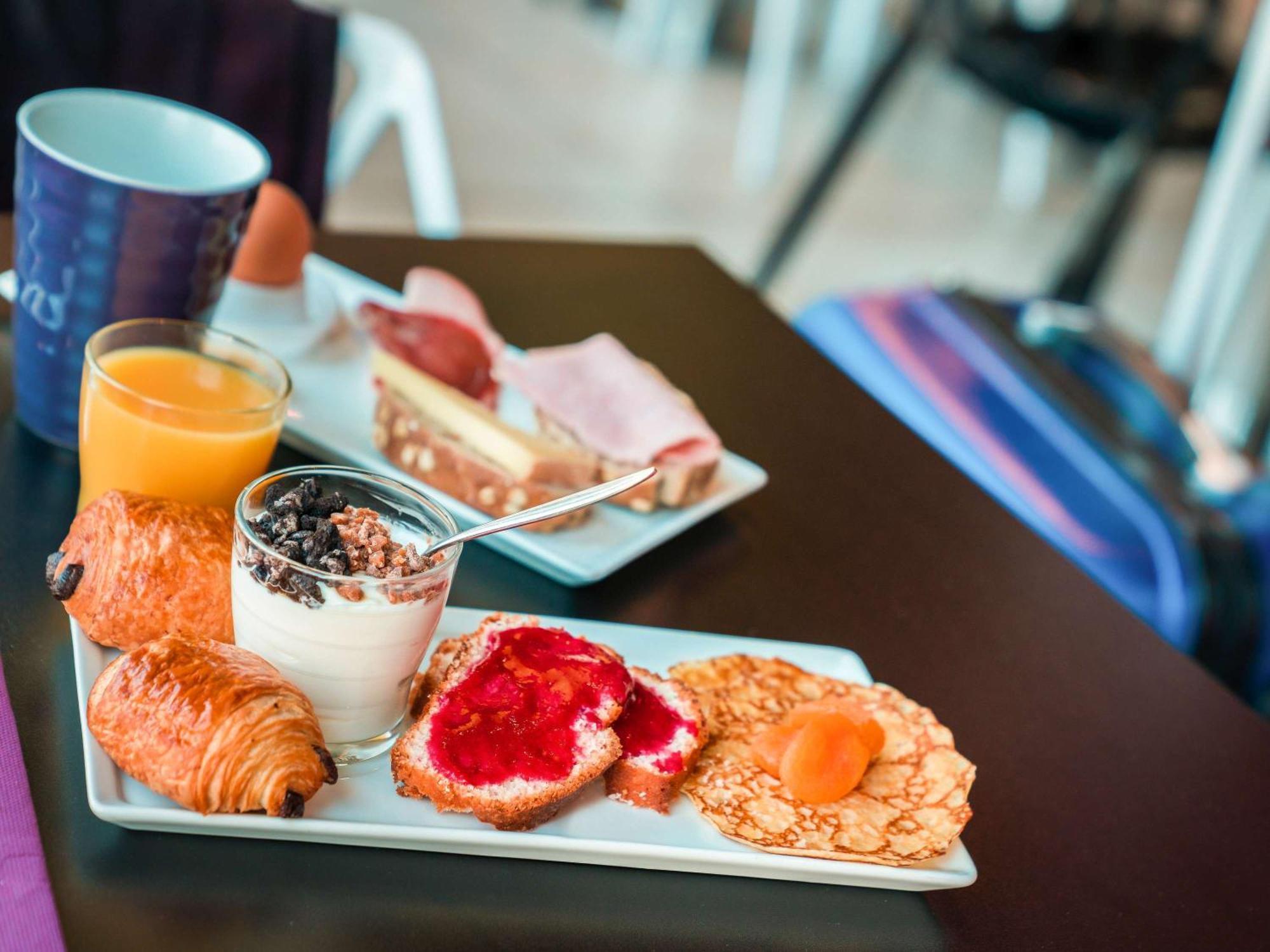 Hotel Ibis Styles Centre Gare 3*